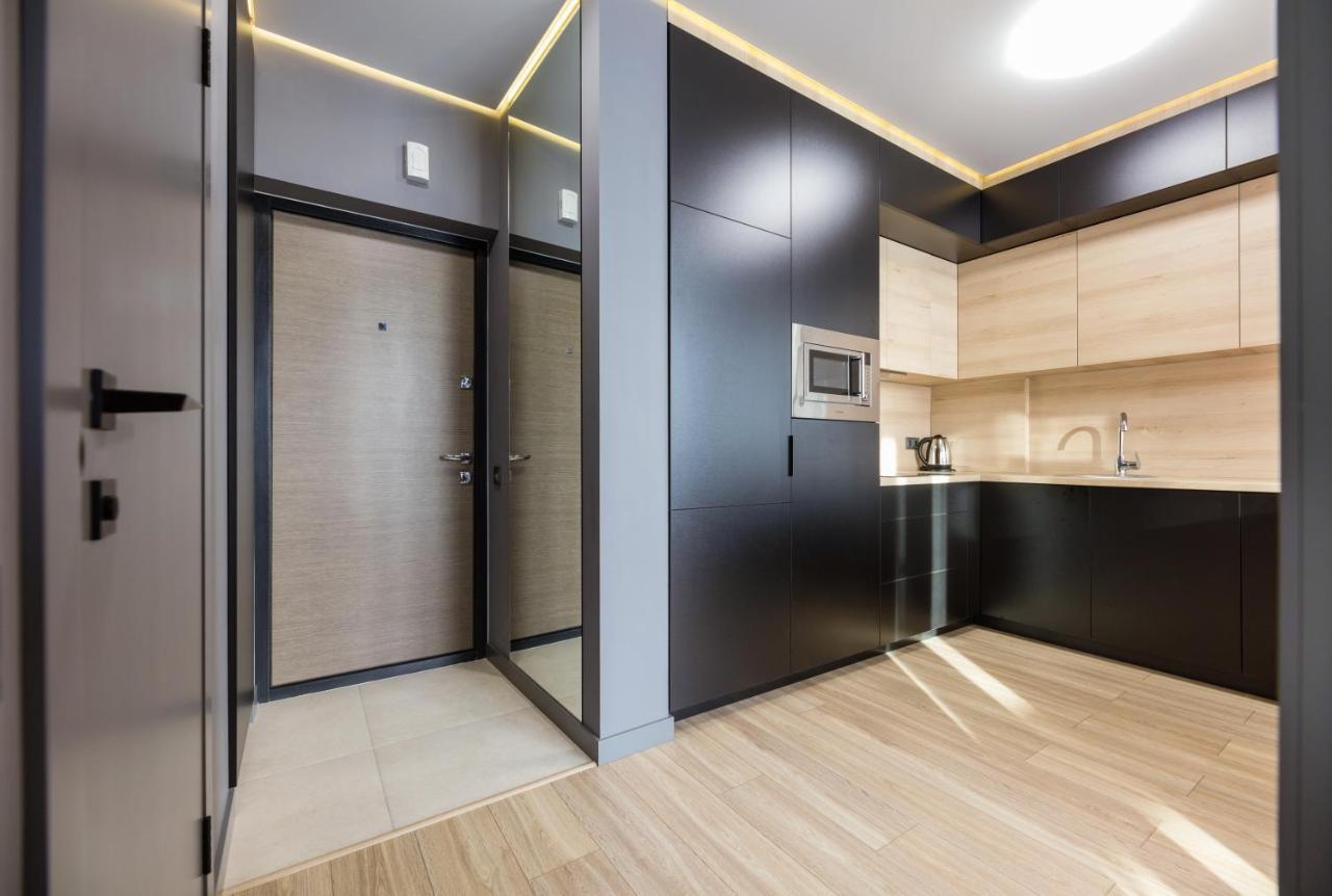 Fayna Town - Loft Black - Nyvky Kyiv Exterior photo