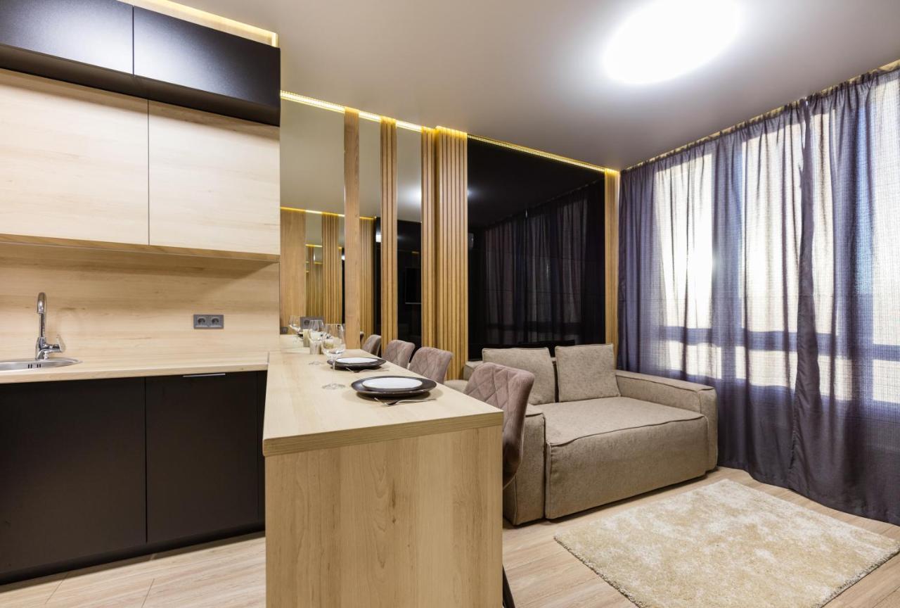 Fayna Town - Loft Black - Nyvky Kyiv Exterior photo